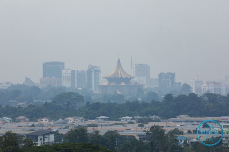 Five Sarawak areas record unhealthy API levels amid transboundary haze