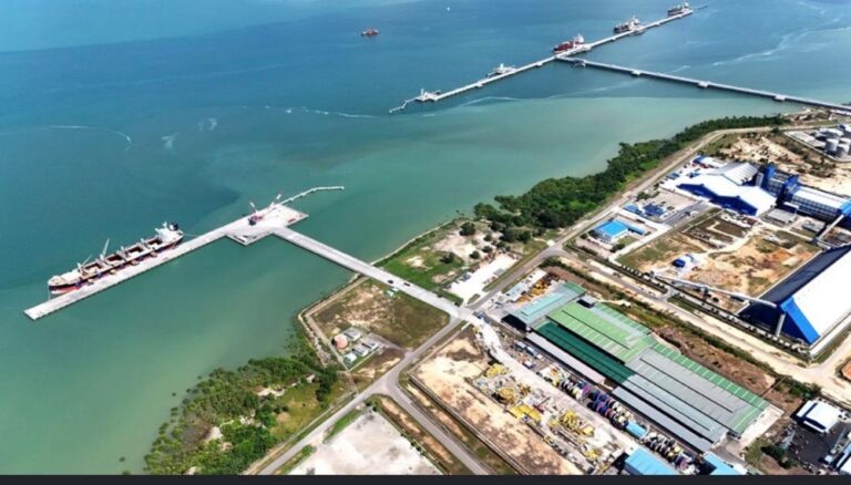 Maritime expert: Port businesses hit hard by uncertainty over commingled oil tax 