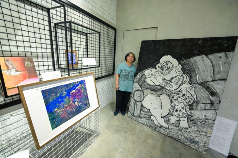 Artist Yati Kaprawi explores the many faces of independence