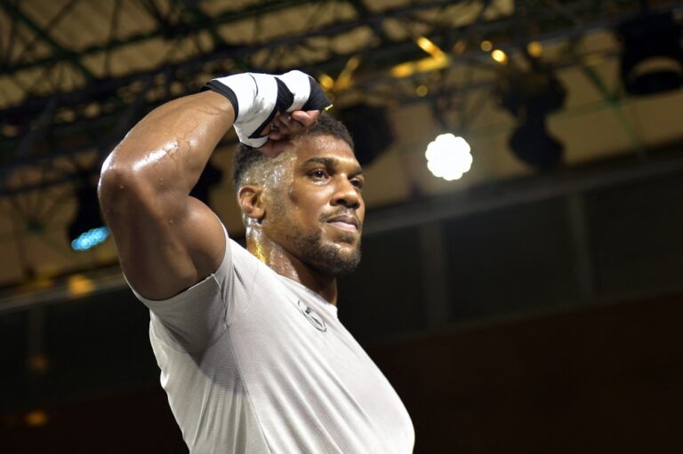 Fury ready to fight anywhere, says veteran promoter Warren — but Joshua camp digs in over Wembley switch