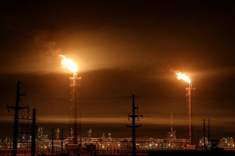 Can the US economically isolate Iran without China? Analysts are doubtful