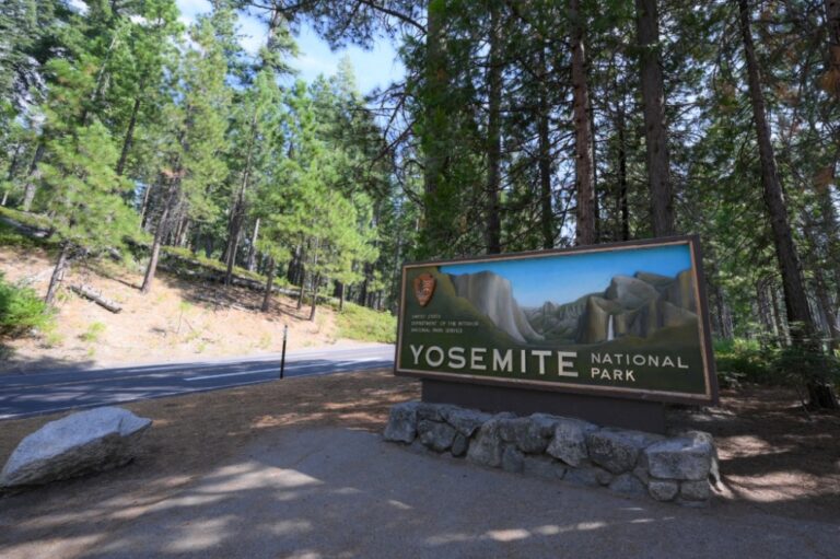 Trump team eyes Yosemite land swap for private road access despite past court rejection