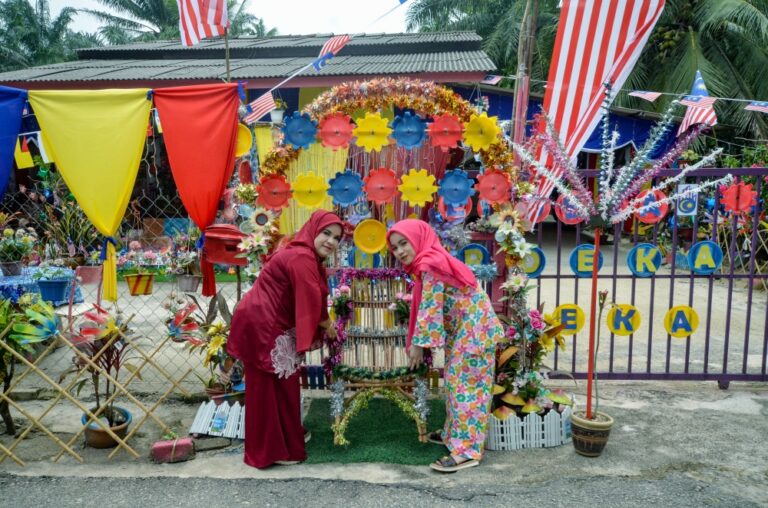 Terengganu food vendor transforms home into year‑round patriotic showcase with flags and umbrellas