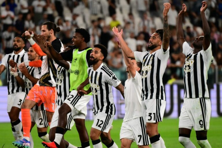 Juventus off to flying start in Serie A, but Fiorentina hit rock bottom on 100th birthday