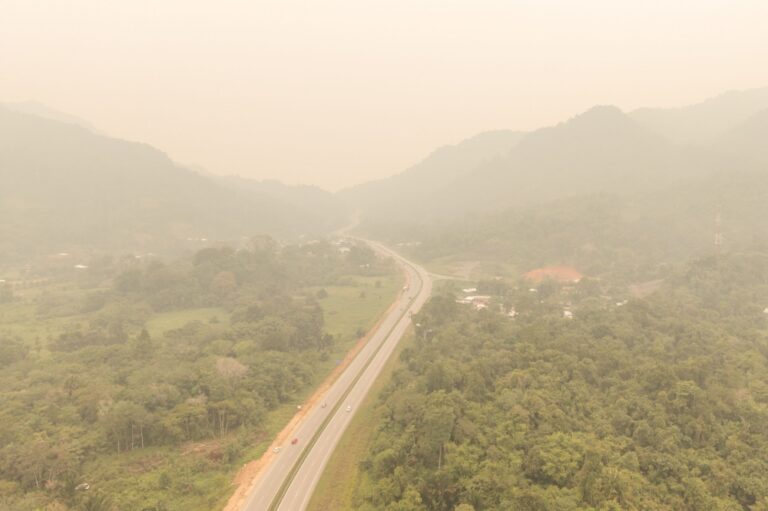 How haze from Indonesian fires impacts Southeast Asia