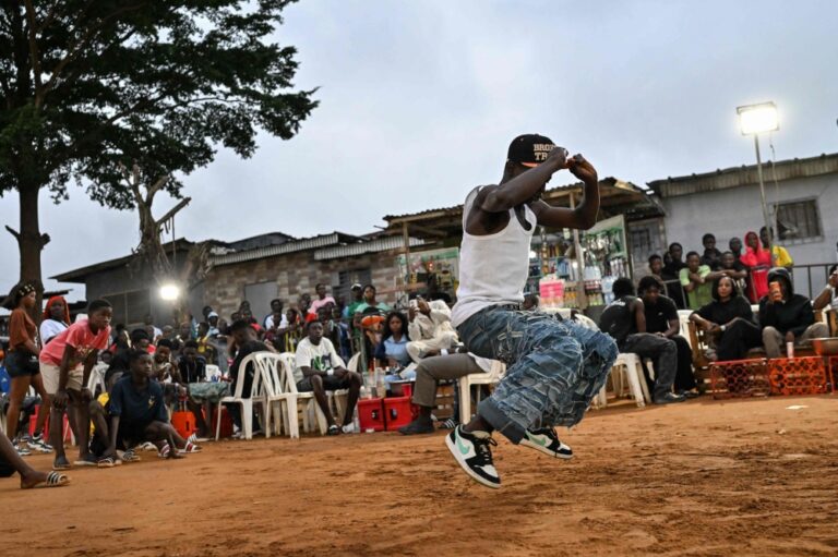 Fast-pace dance takes Ivory Coast’s working-class streets by storm
