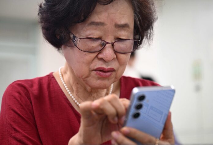 South Korea steps up to help citizens left behind by digital age