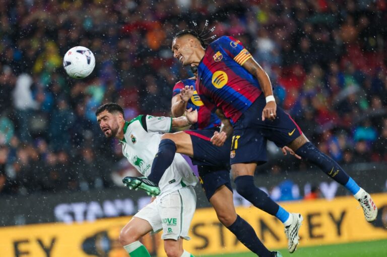 Raphinha masterclass as Barcelona put seven past Racing Santander