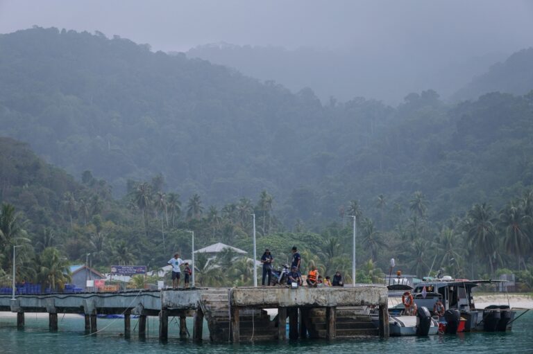 Johan Setia reports highest unhealthy API level at 166, twenty areas in total experiencing bad air